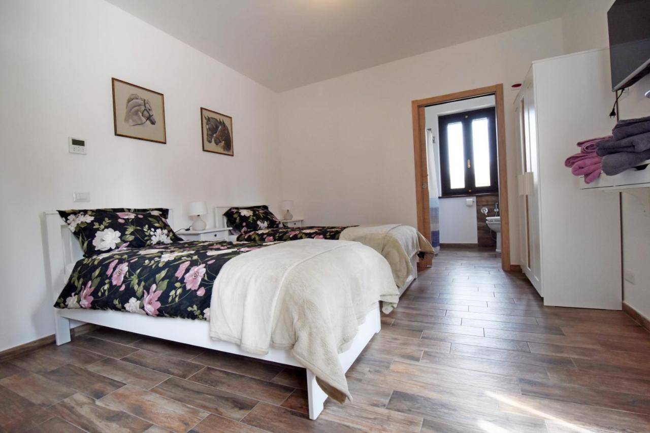 Bed and Breakfast Favetto Family Ranch Rueglio Экстерьер фото